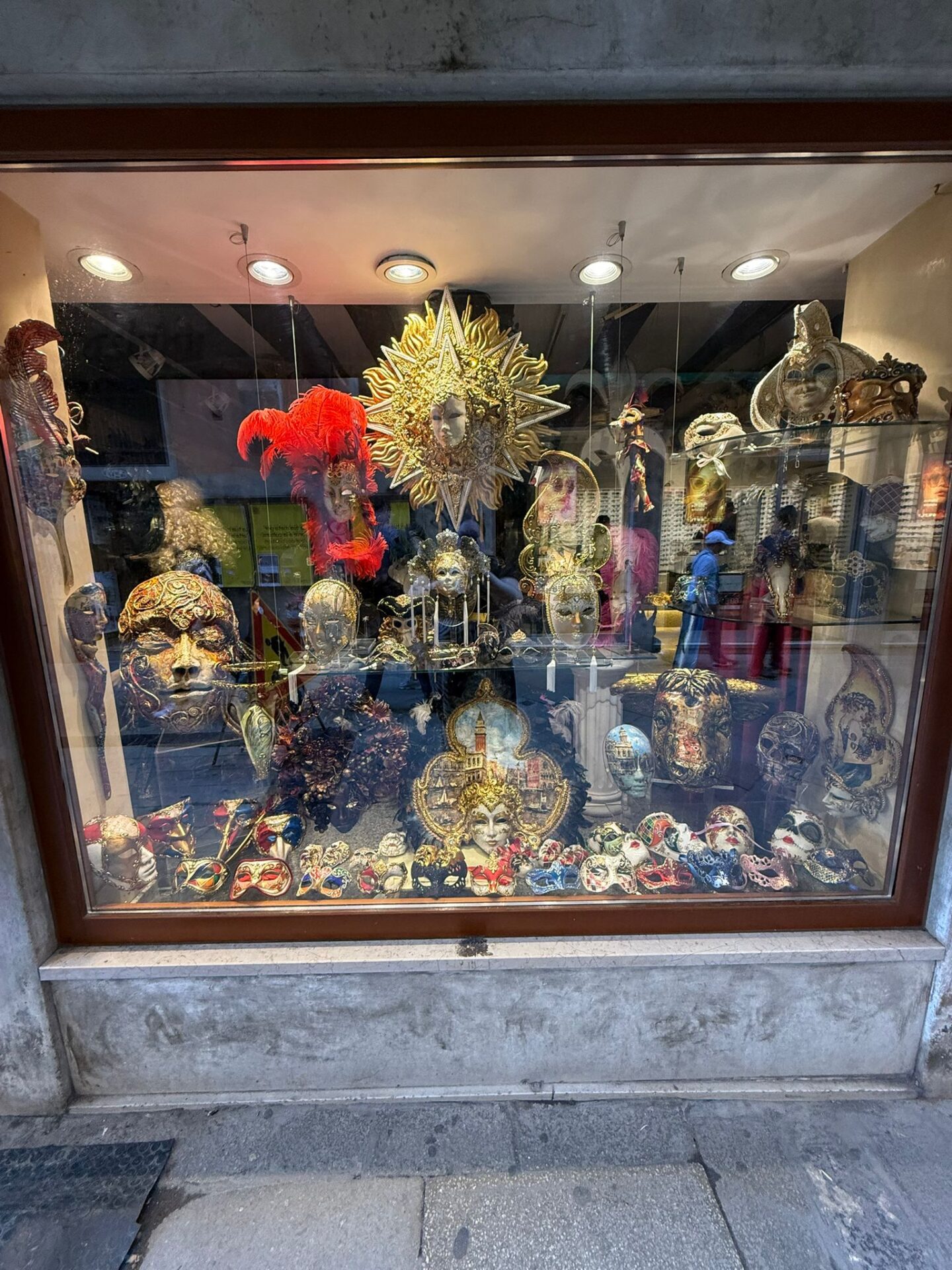 IMG-20250927-WA0073 IMG-20250927-WA0073